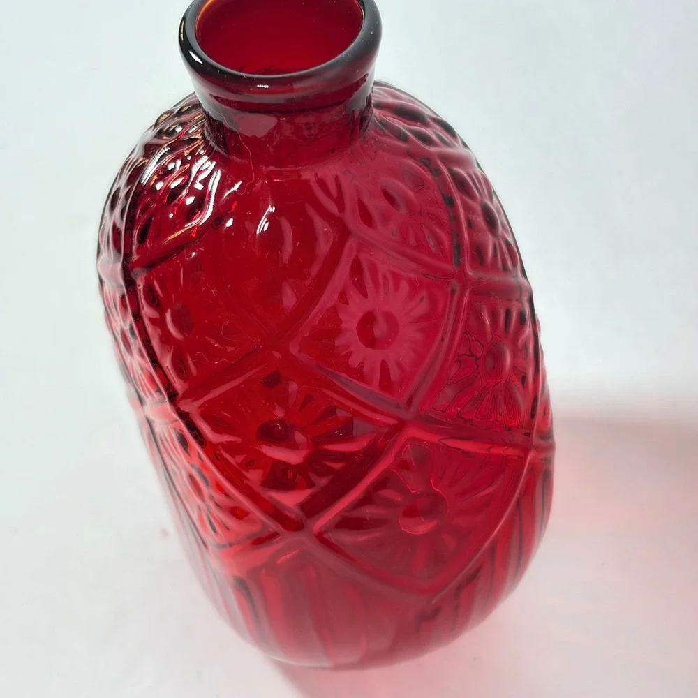 Vintage MMA Ruby Red Glass Daisy button Small Flask Vase Metropolitan Museum Art